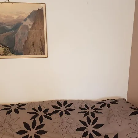 Hostelli Koulukumpu Puutyoluokka *
