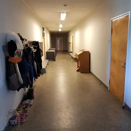 Hostelli Koulukumpu Puutyoluokka