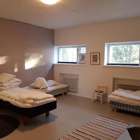 Hostelli Koulukumpu Puutyoluokka Vierema
