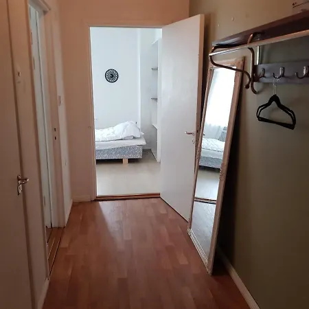 Hostelli Koulukumpu Puutyoluokka *
